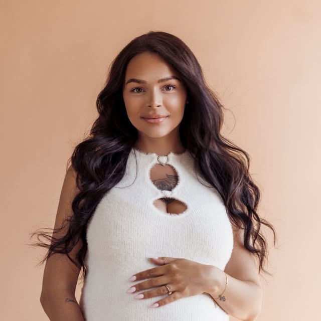 <b>Ninel Hint</b>, kahe lapse ema